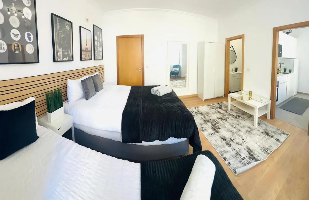 Luxury Central Lisbon Studio Flats, Ideal For Tourists-1