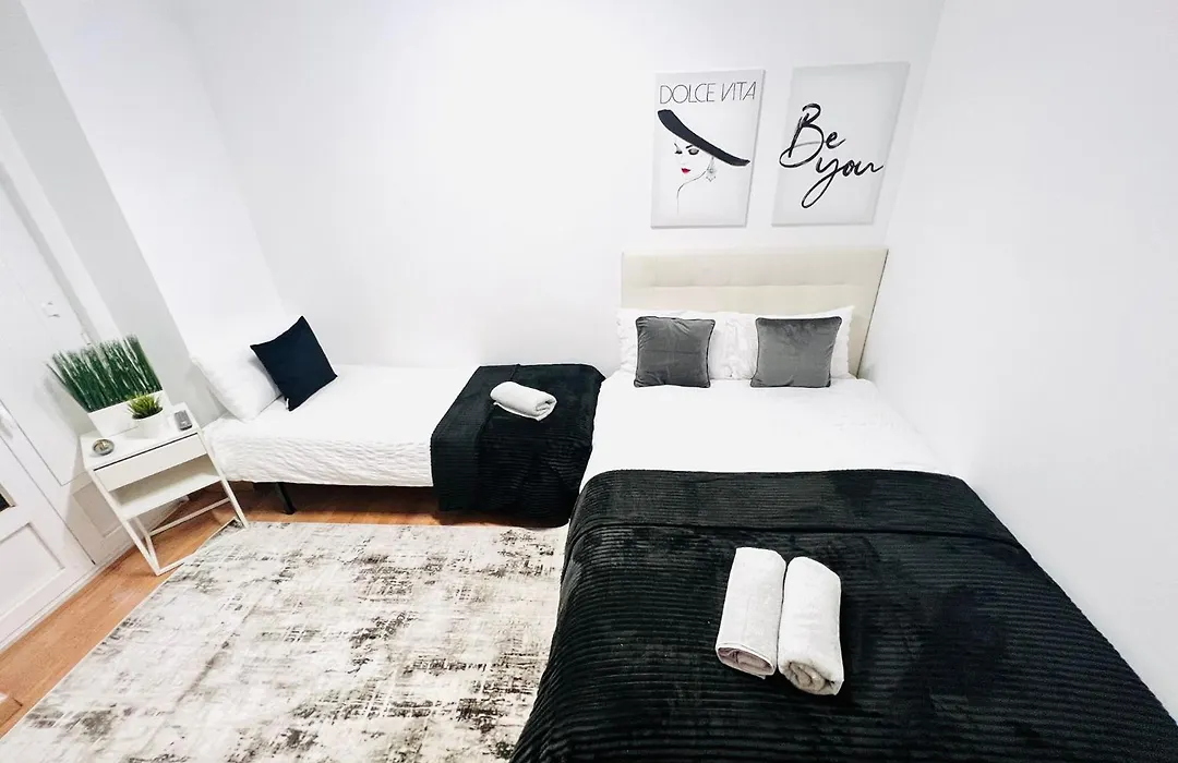 Luxury Central Lisbon Studio Flats, Ideal For Tourists-1