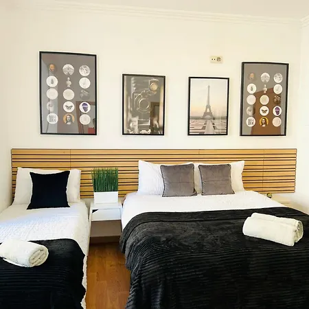 Luxury Central Lisbon Studio Flats, Ideal For Tourists-3