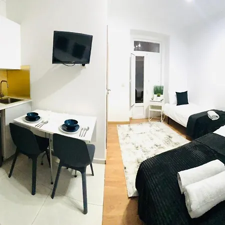 Luxury Central Lisbon Studio Flats, Ideal For Tourists-2