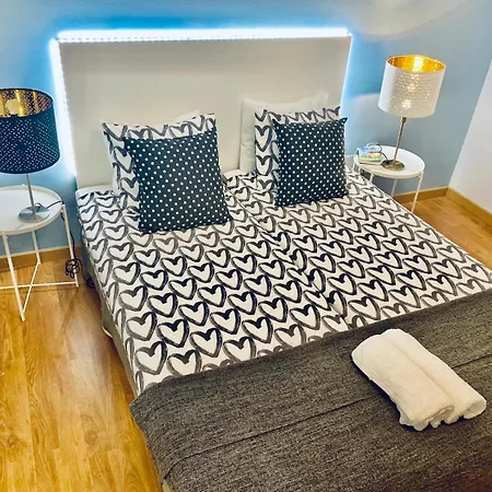 Luxury Central Lisbon Studio Flats, Ideal For Tourists-3